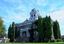 Crook County adopts new public records policy, advancing transparency initiatives