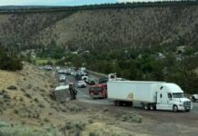 Semi rolls over on Prineville grade